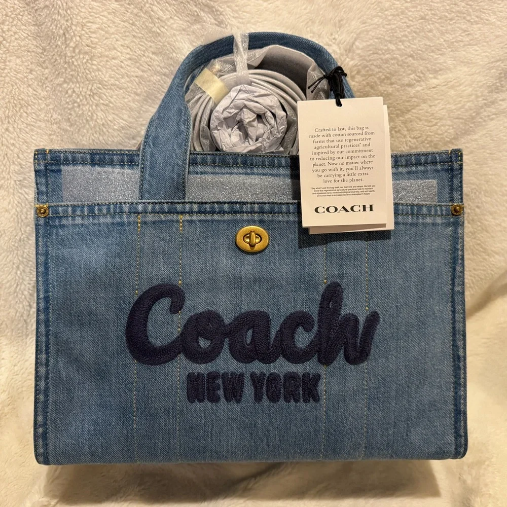 Coach Cargo Tote in Indigo Denim NWT CR657 Medium - fits 13” laptop - Picture 8 of 8